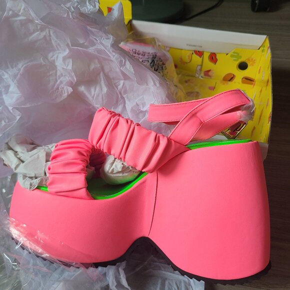 Lemon Drop by Privileged Pink Egey Platform Sandals 8.5 - Picture 6 of 8